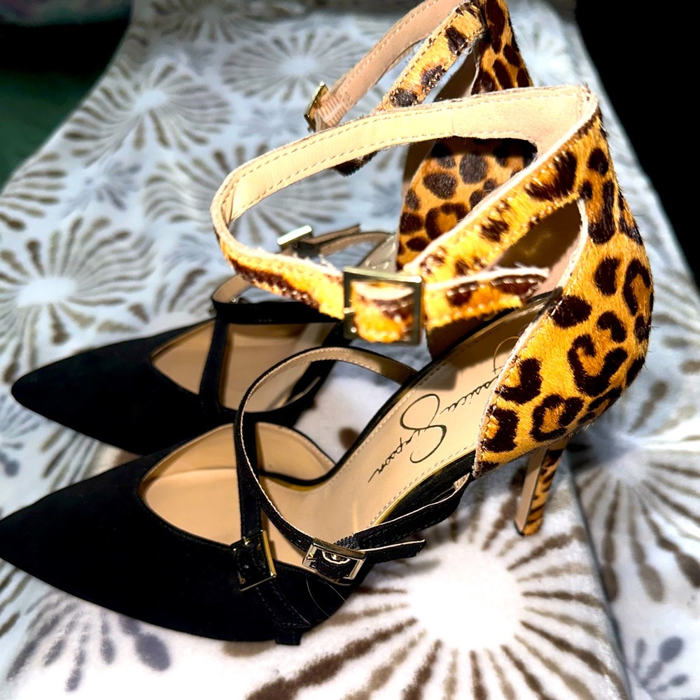 Jessica Simpson cheetah strappy pumps - Sz 9